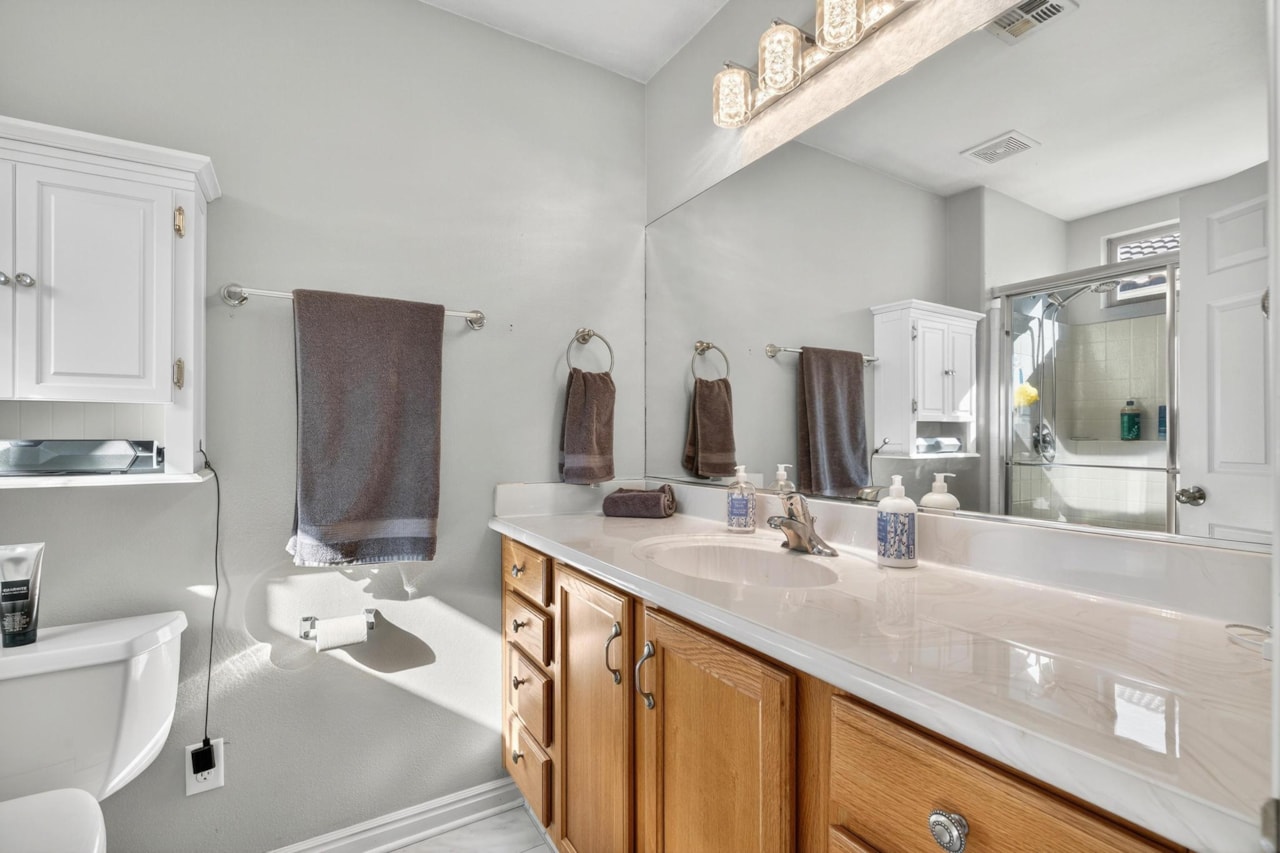 4167 S Airy Hill DR St George, UT 84790 home for sale, MLS#25-267583 - Erika Rogers Photo 21