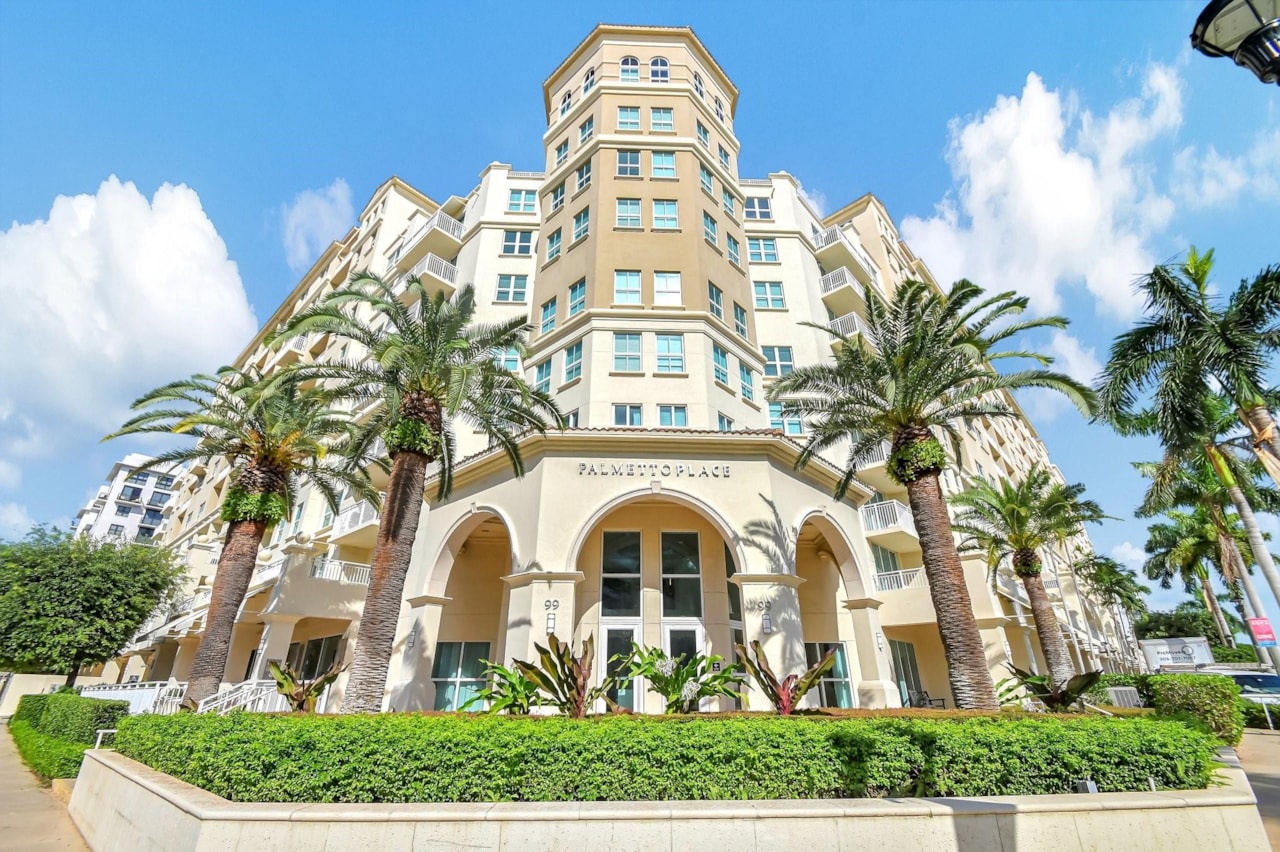 99 SE Mizner Blvd #823 Boca Raton, FL 33432 | F10533234 -  BocaLuxuryCondos.com, image size:1280x852