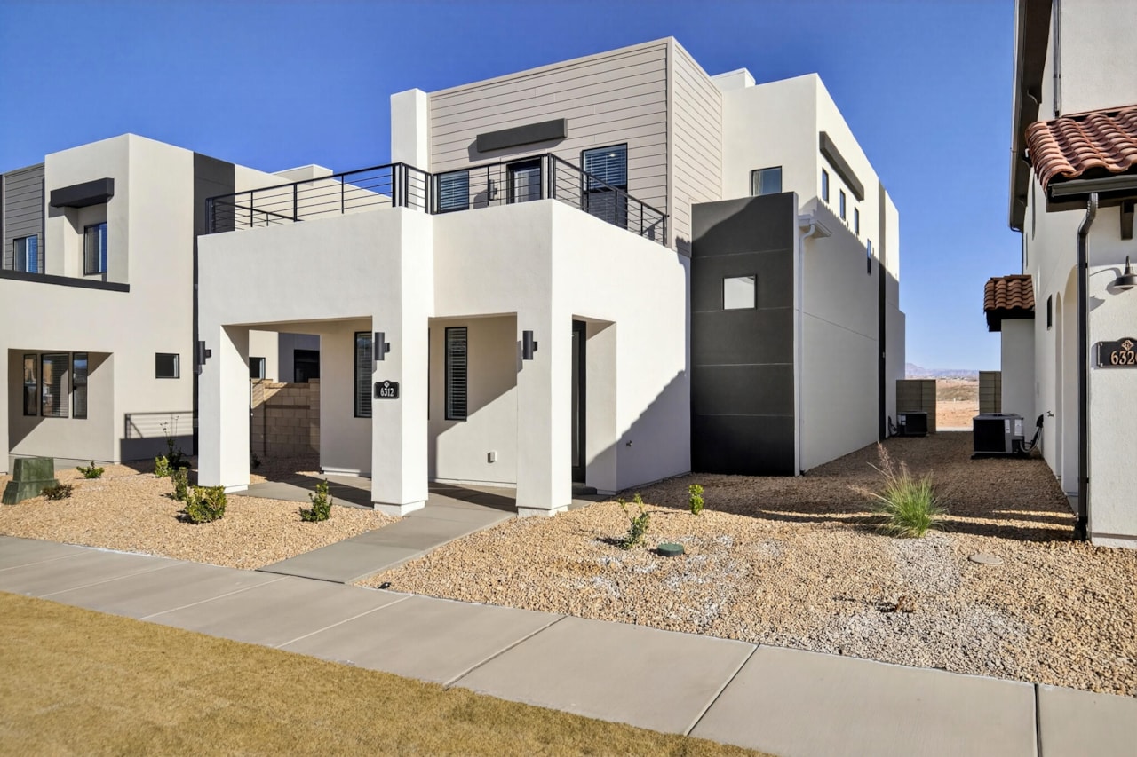 6312 S Green Diamond St George, UT 84790 home for sale, MLS#25-262369 - Erika Rogers Photo 3