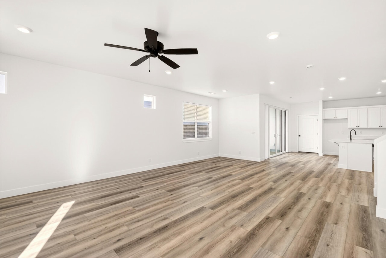 6312 S Green Diamond St George, UT 84790 home for sale, MLS#25-262369 - Erika Rogers Photo 10