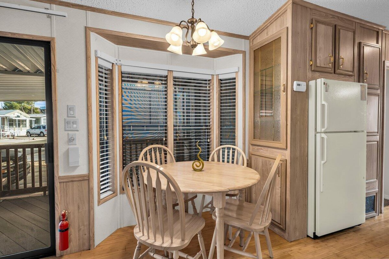 1225 N Dixie Downs RD #86 St George, UT 84770 home for sale, MLS#25-267589 - Erika Rogers Photo 7