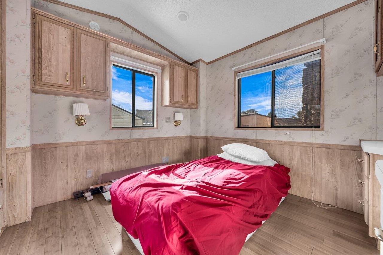 1225 N Dixie Downs RD #86 St George, UT 84770 home for sale, MLS#25-267589 - Erika Rogers Photo 10