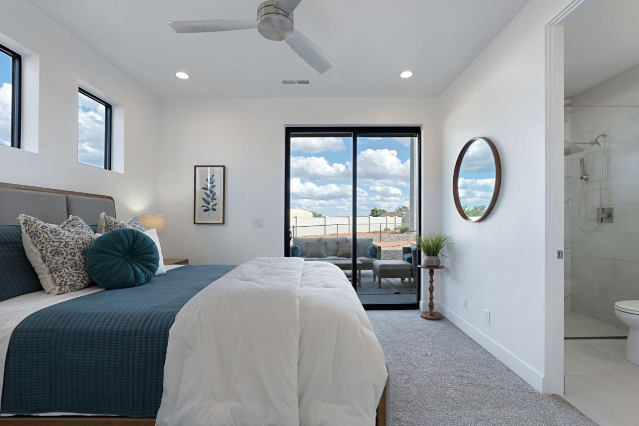 425 W Momori CIR #B2 Kanab, UT 84741 home for sale, MLS#25-267595 - Erika Rogers Photo 18