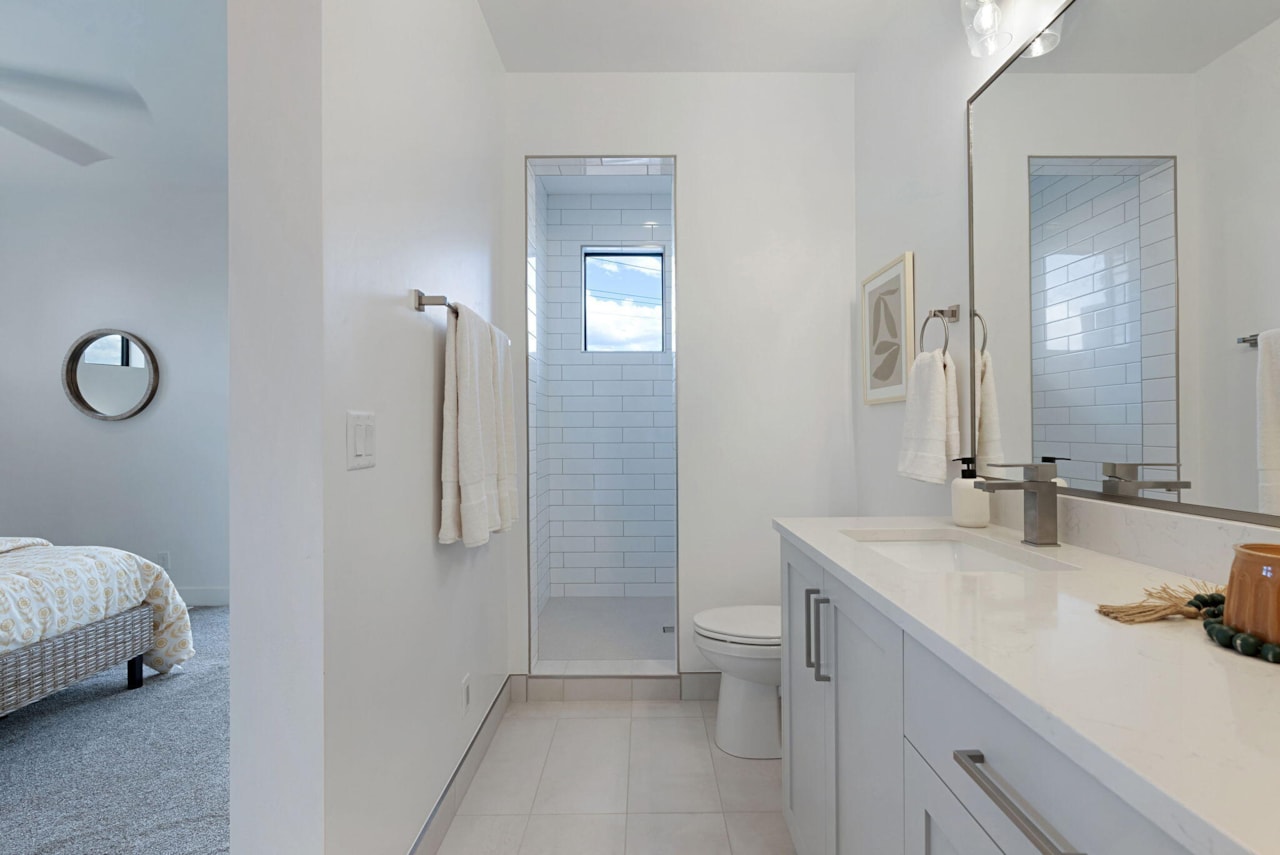 425 W Momori CIR #B2 Kanab, UT 84741 home for sale, MLS#25-267595 - Erika Rogers Photo 24