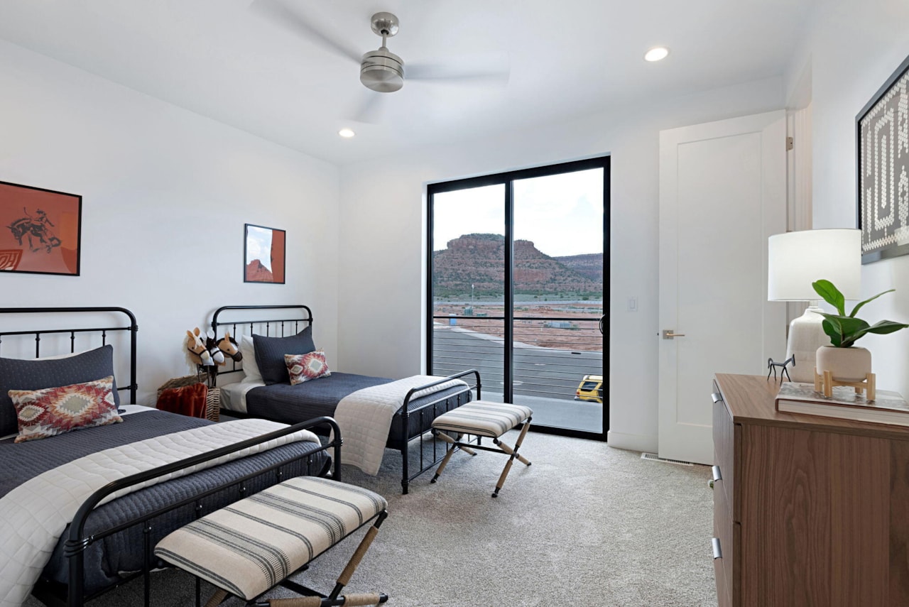 425 W Momori CIR #B2 Kanab, UT 84741 home for sale, MLS#25-267595 - Erika Rogers Photo 25