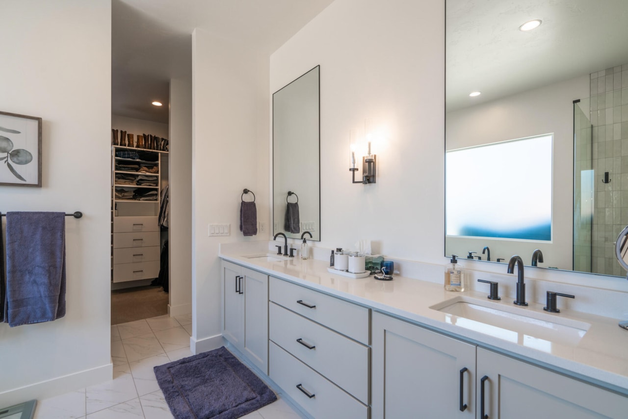 2027 S 3040 E  E St George, UT 84790 home for sale, MLS#25-267598 - Erika Rogers Photo 27