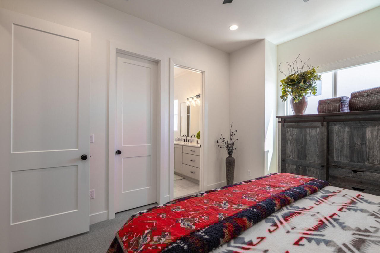 2027 S 3040 E  E St George, UT 84790 home for sale, MLS#25-267598 - Erika Rogers Photo 43