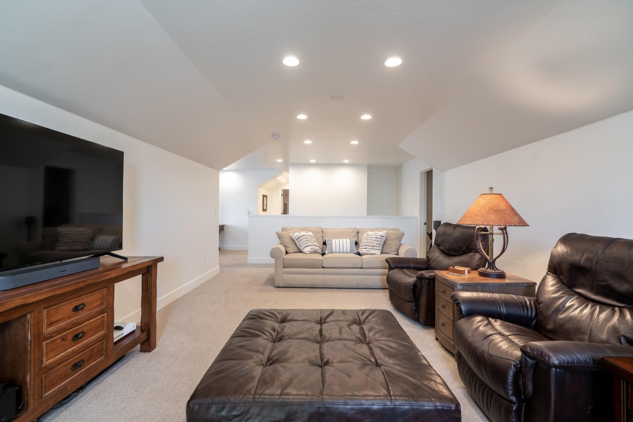 2027 S 3040 E  E St George, UT 84790 home for sale, MLS#25-267598 - Erika Rogers Photo 53