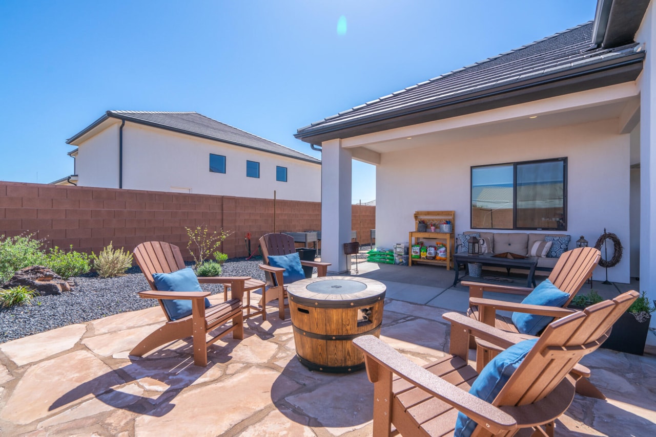 2027 S 3040 E  E St George, UT 84790 home for sale, MLS#25-267598 - Erika Rogers Photo 62