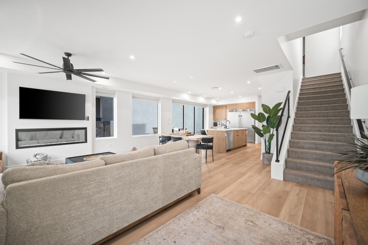 756 W Saphire LN St George, UT 84790 home for sale, MLS#25-267603 - Erika Rogers Photo 5