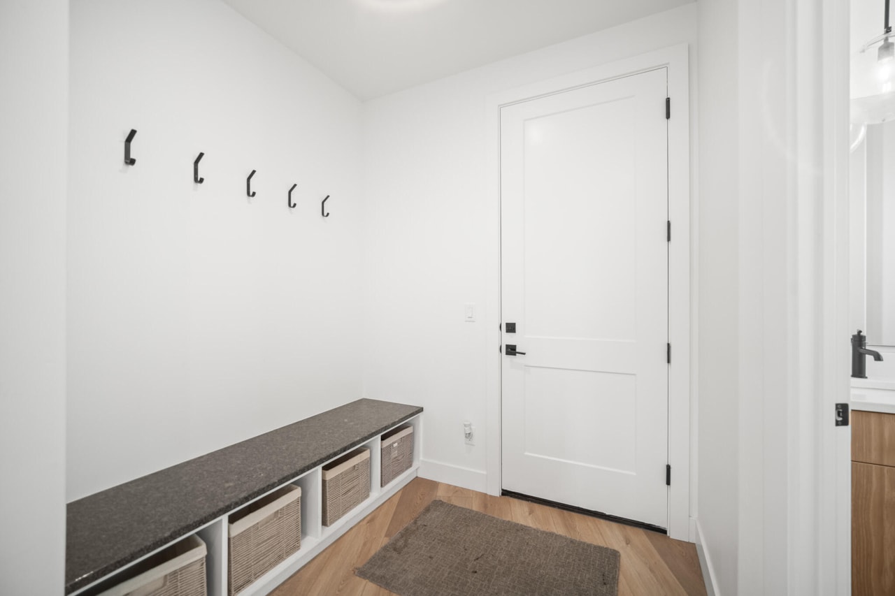 756 W Saphire LN St George, UT 84790 home for sale, MLS#25-267603 - Erika Rogers Photo 15