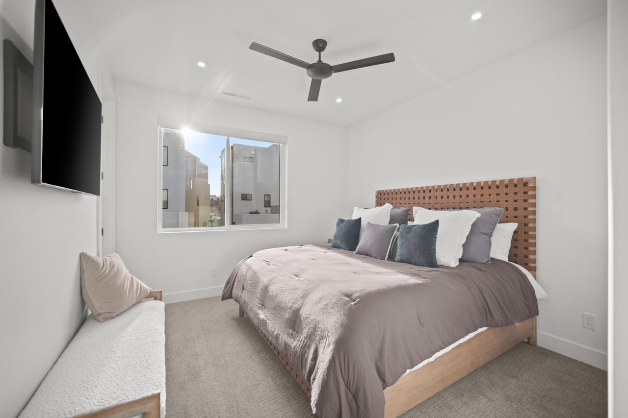 756 W Saphire LN St George, UT 84790 home for sale, MLS#25-267603 - Erika Rogers Photo 36