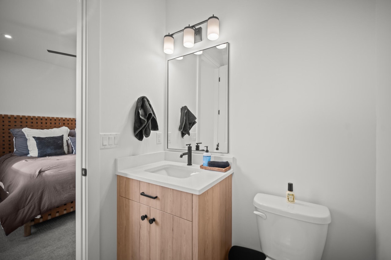 756 W Saphire LN St George, UT 84790 home for sale, MLS#25-267603 - Erika Rogers Photo 41