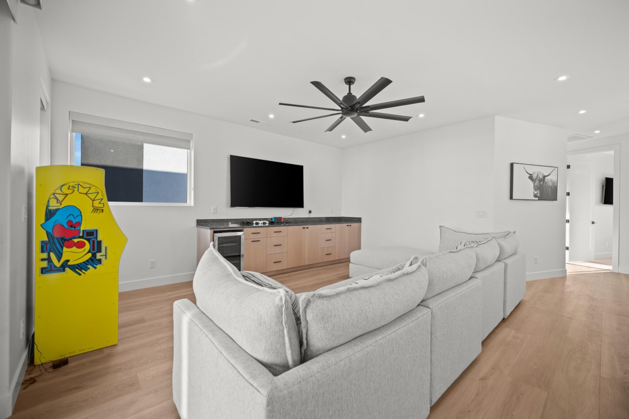 756 W Saphire LN St George, UT 84790 home for sale, MLS#25-267603 - Erika Rogers Photo 61