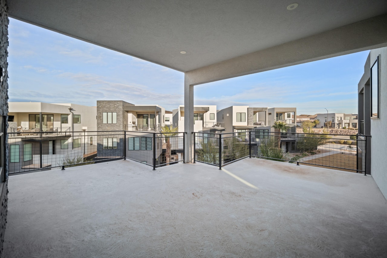 756 W Saphire LN St George, UT 84790 home for sale, MLS#25-267603 - Erika Rogers Photo 63