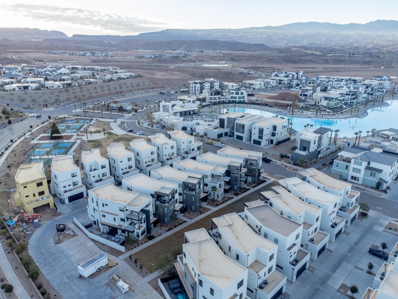 756 W Saphire LN St George, UT 84790 home for sale, MLS#25-267603 - Erika Rogers Photo 76