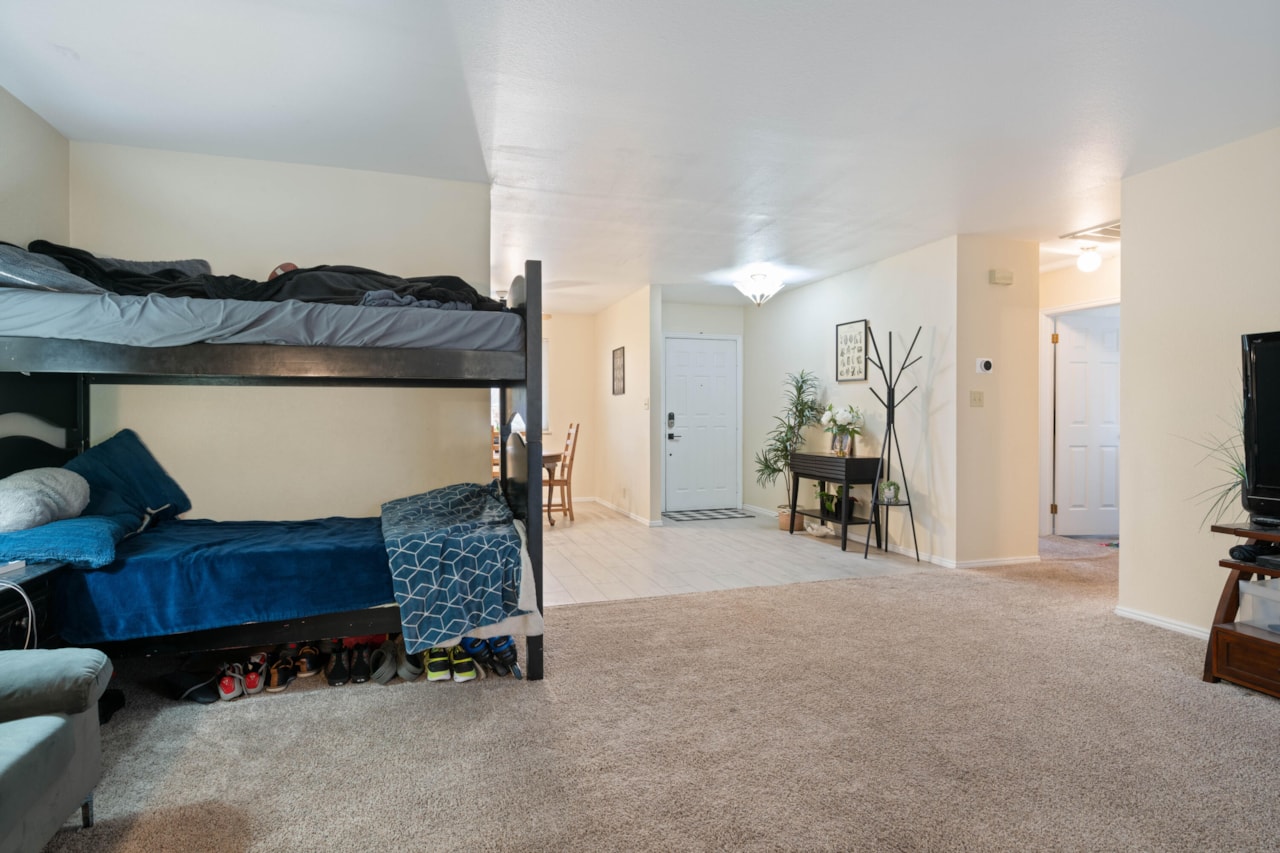 970 E 700  S #12 St George, UT 84790 home for sale, MLS#25-267240 - Erika Rogers Photo 13