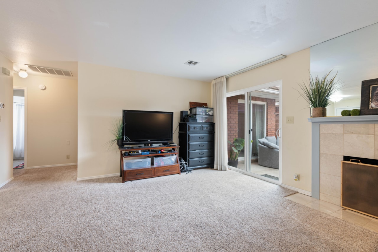 970 E 700  S #12 St George, UT 84790 home for sale, MLS#25-267240 - Erika Rogers Photo 14