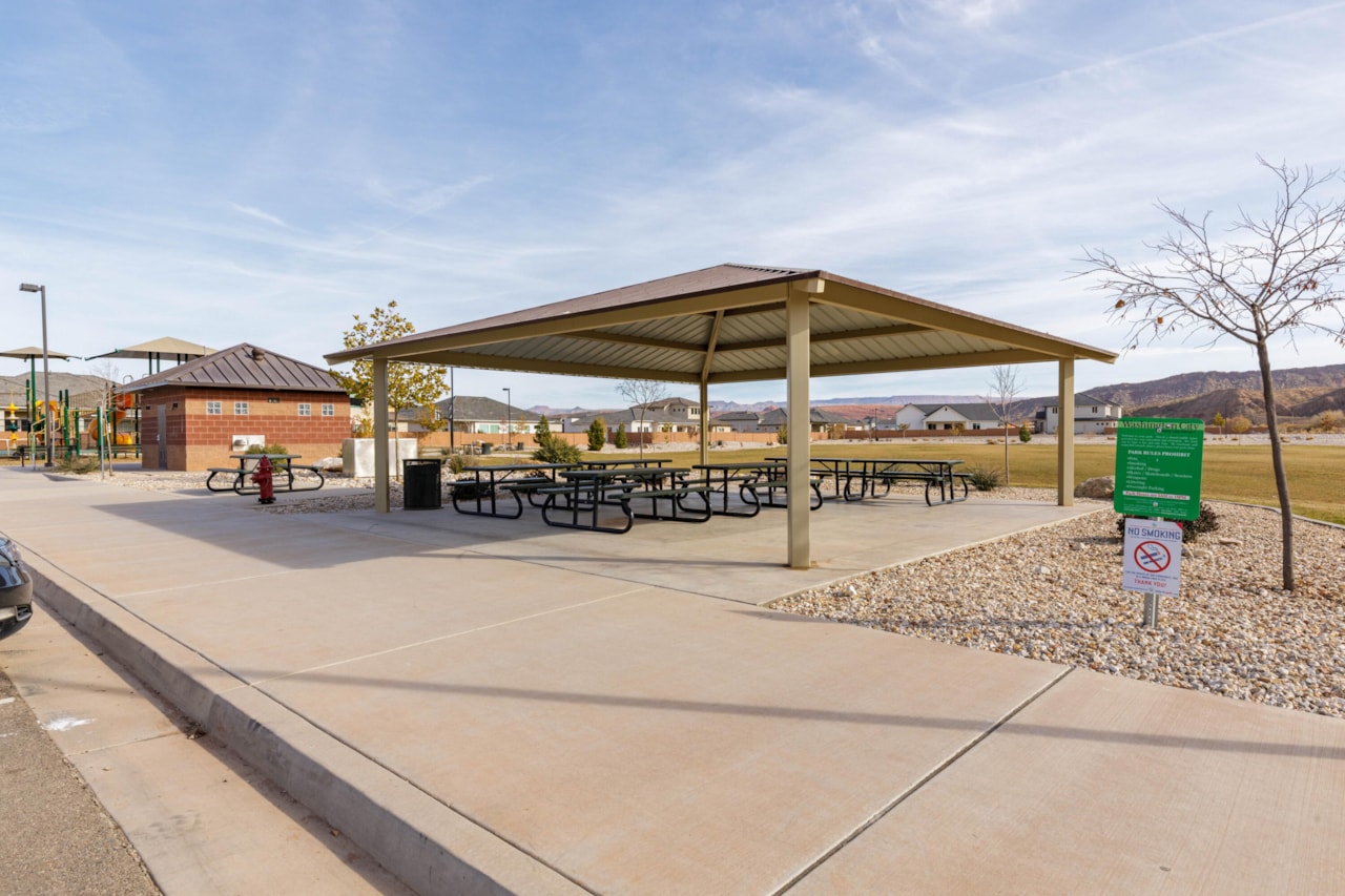 342 S Water Course DR Washington, UT 84780 home for sale, MLS#25-267611 - Erika Rogers Photo 39