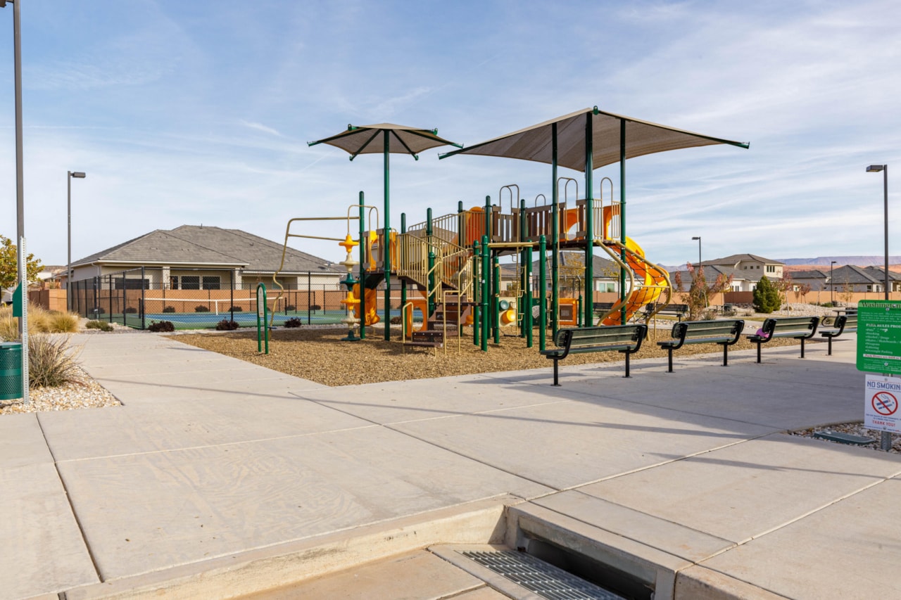 342 S Water Course DR Washington, UT 84780 home for sale, MLS#25-267611 - Erika Rogers Photo 41