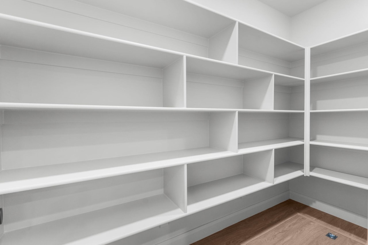 1089 E Coyote Crest DR Washington, UT 84780 home for sale, MLS#25-262473 - Erika Rogers Photo 23