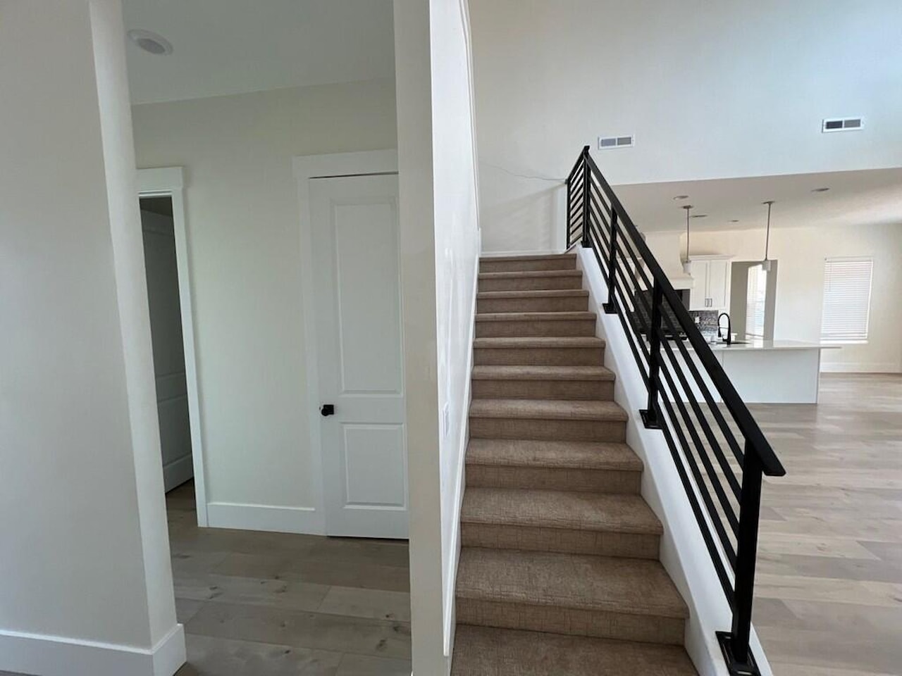 1592 E Black Brush DR Washington, UT 84780 home for sale, MLS#25-262197 - Erika Rogers Photo 32