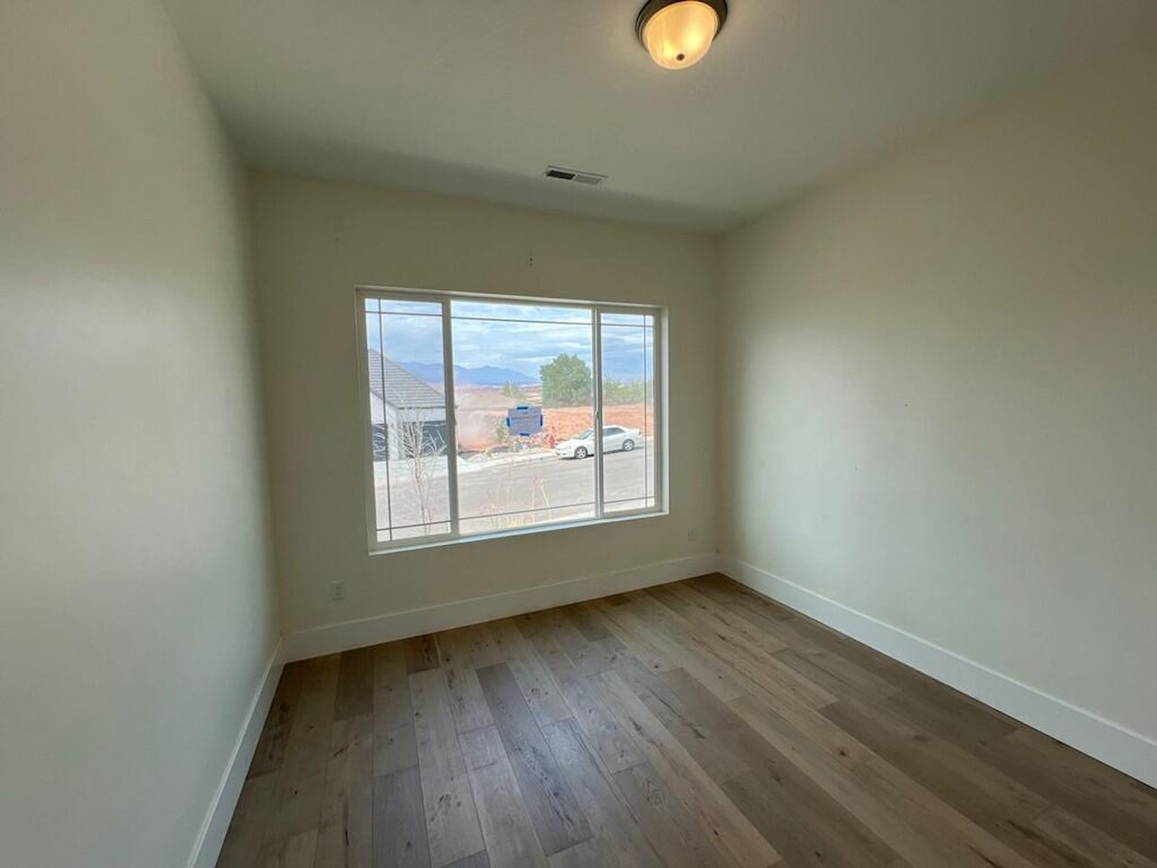 1592 E Black Brush DR Washington, UT 84780 home for sale, MLS#25-262197 - Erika Rogers Photo 66