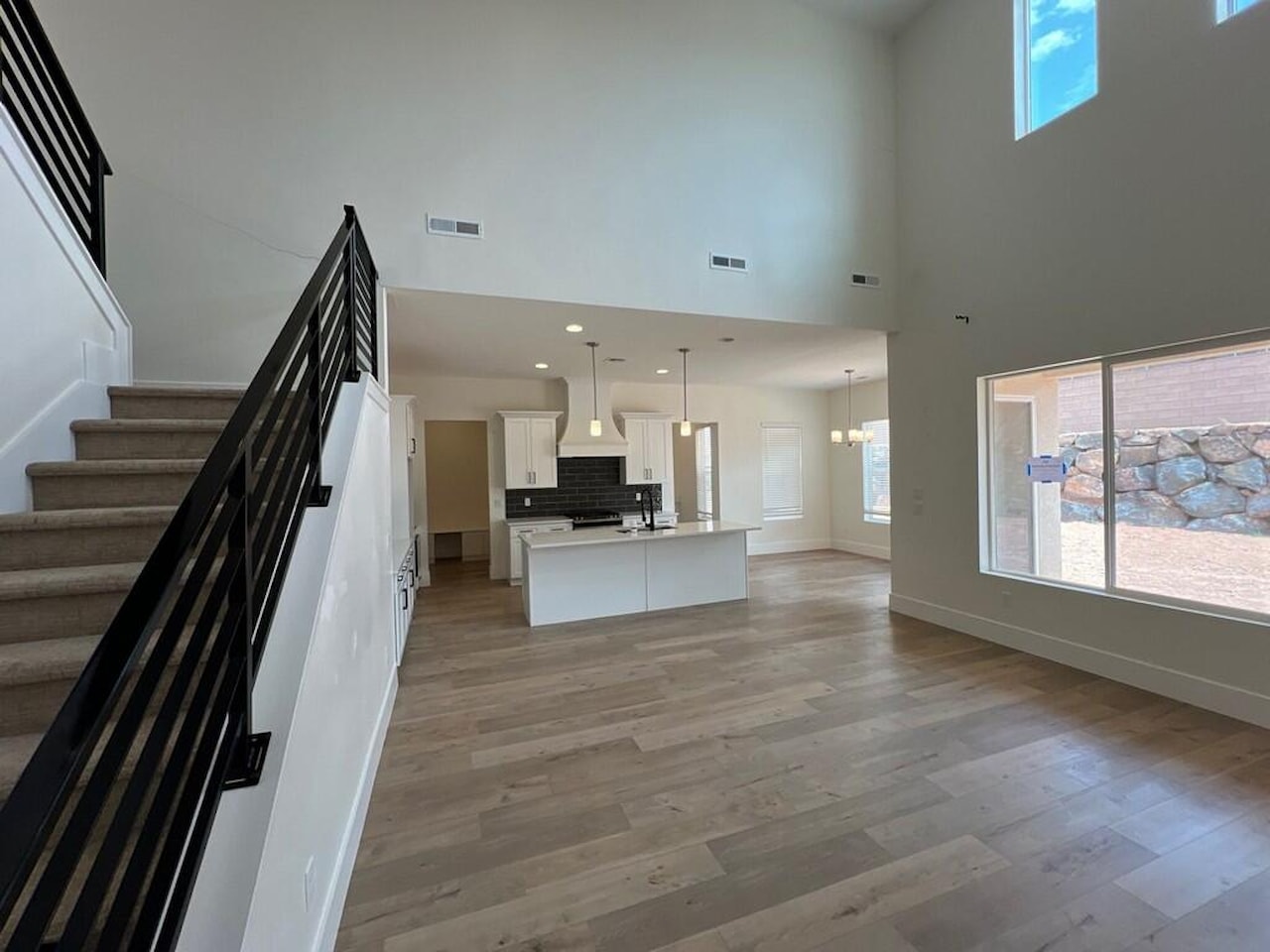 1592 E Black Brush DR Washington, UT 84780 home for sale, MLS#25-262197 - Erika Rogers Photo 175