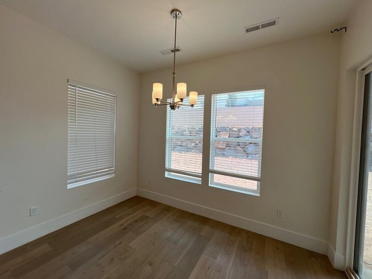 1592 E Black Brush DR Washington, UT 84780 home for sale, MLS#25-262197 - Erika Rogers Photo 199