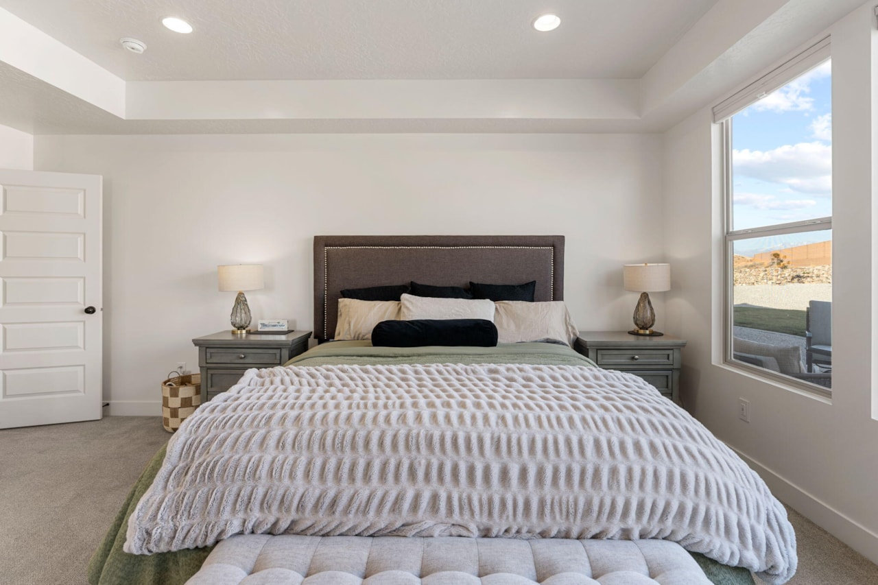 6181 S White Bee CIR St George, UT 84790 home for sale, MLS#25-267172 - Erika Rogers Photo 17