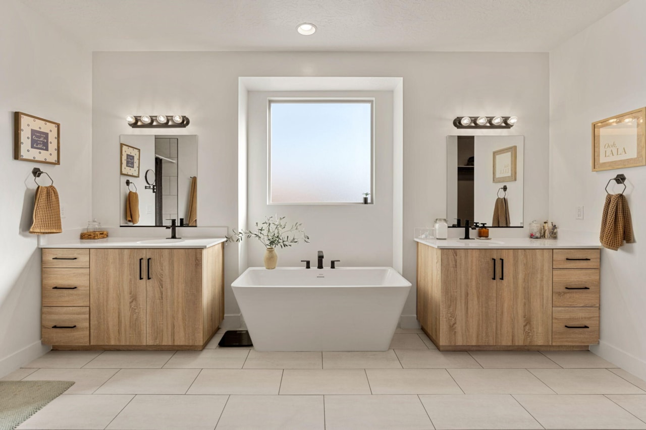 6181 S White Bee CIR St George, UT 84790 home for sale, MLS#25-267172 - Erika Rogers Photo 20