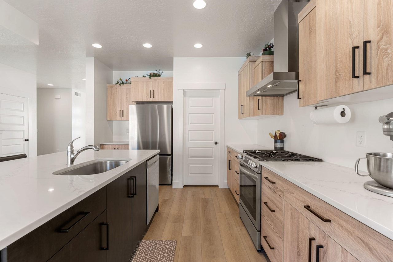 6181 S White Bee CIR St George, UT 84790 home for sale, MLS#25-267172 - Erika Rogers Photo 28