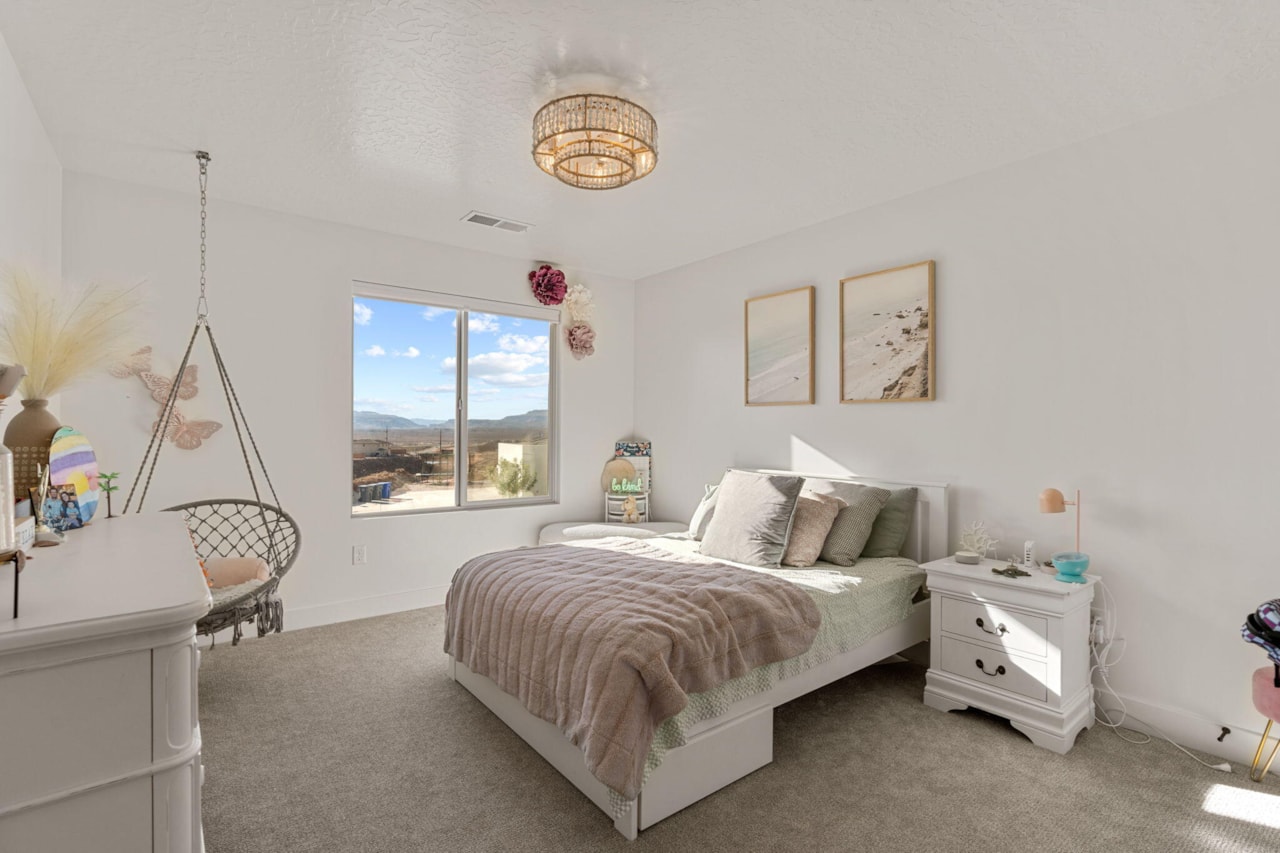 6181 S White Bee CIR St George, UT 84790 home for sale, MLS#25-267172 - Erika Rogers Photo 36