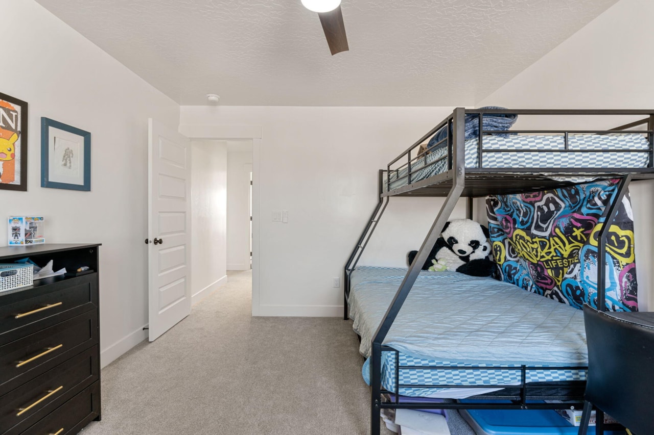 6181 S White Bee CIR St George, UT 84790 home for sale, MLS#25-267172 - Erika Rogers Photo 40