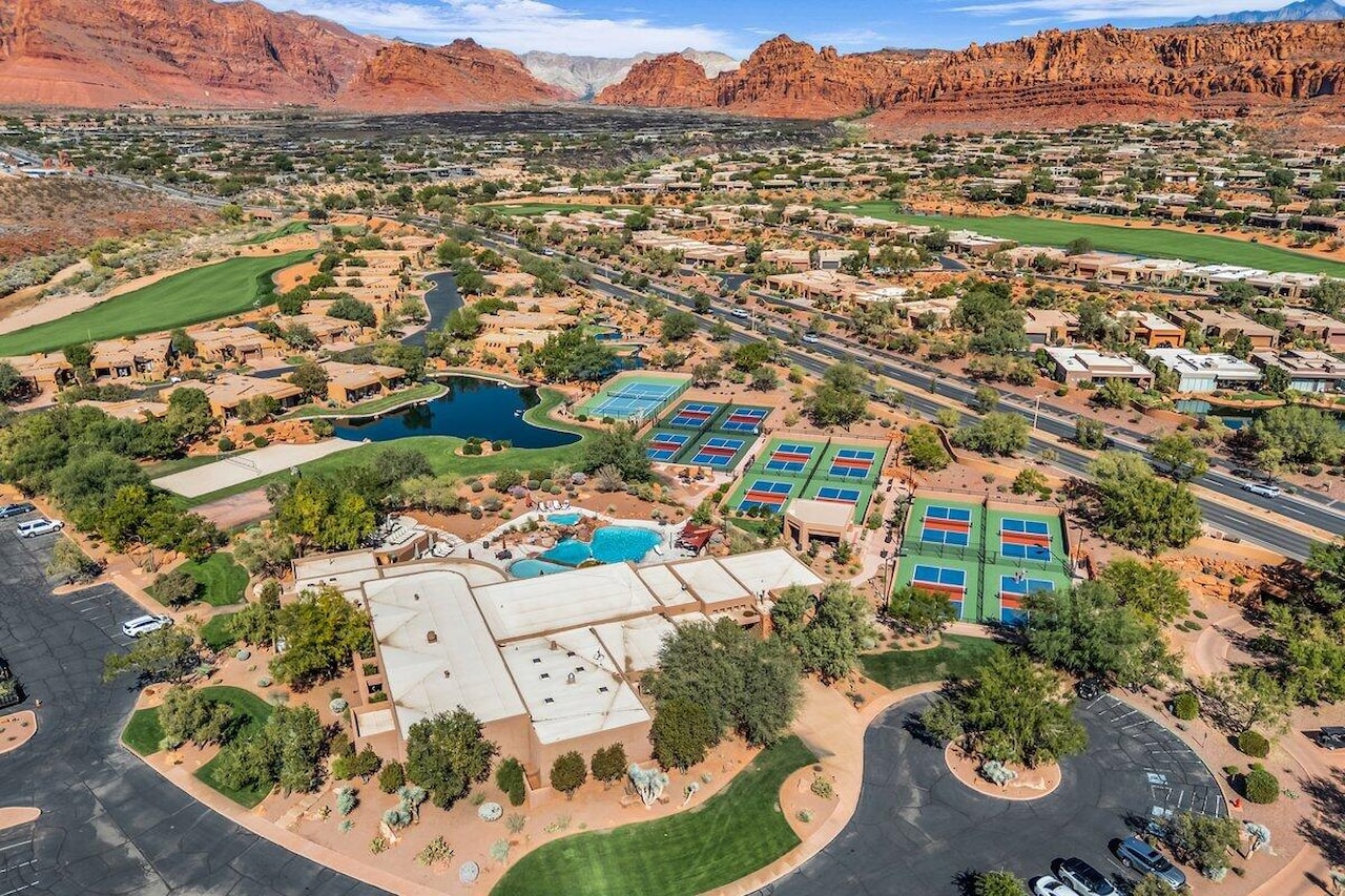 2139 W Cougar Rock #195 St George, UT 84770 home for sale, MLS#25-267621 - Erika Rogers Photo 30