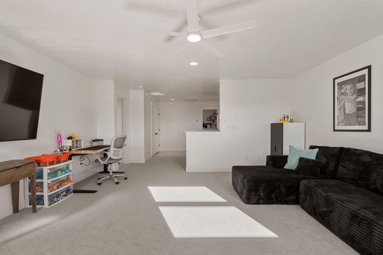 6181 S White Bee CIR St George, UT 84790 home for sale, MLS#25-267172 - Erika Rogers Photo 52