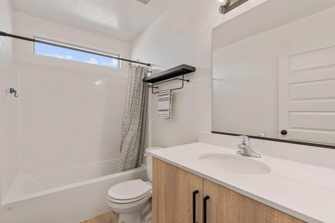 6181 S White Bee CIR St George, UT 84790 home for sale, MLS#25-267172 - Erika Rogers Photo 55