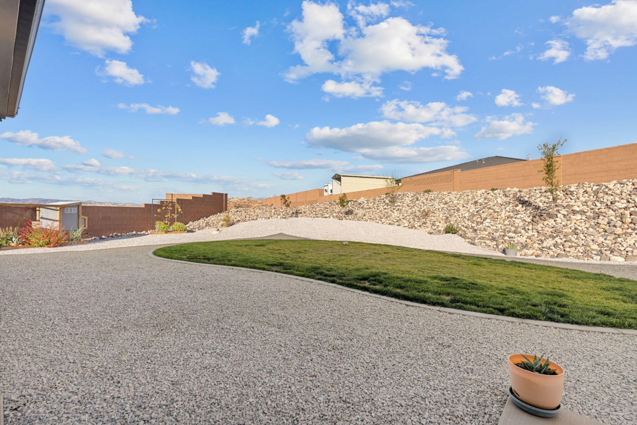 6181 S White Bee CIR St George, UT 84790 home for sale, MLS#25-267172 - Erika Rogers Photo 64