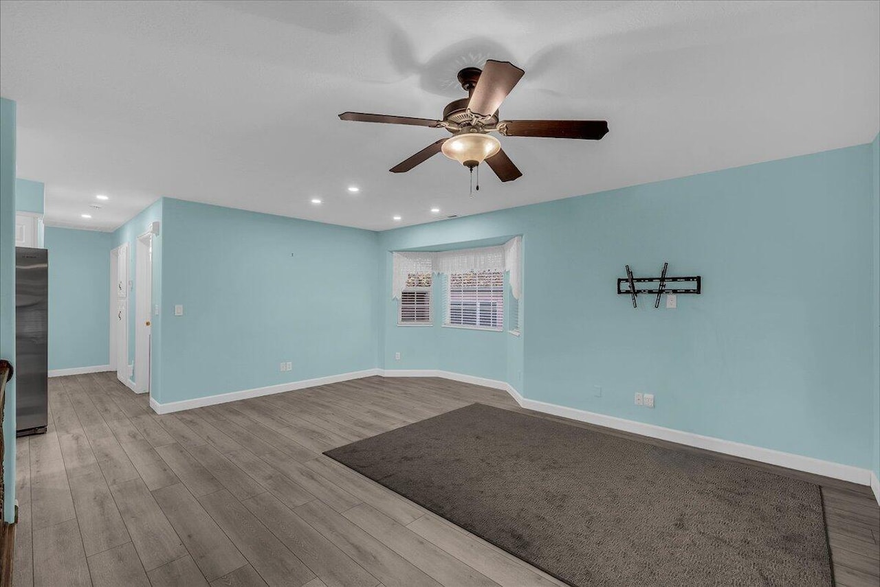 180 N 1100 E #190 Washington, UT 84780 home for sale, MLS#25-267625 - Erika Rogers Photo 6