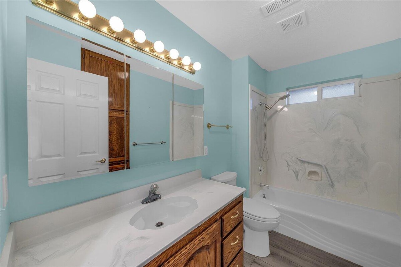 180 N 1100 E #190 Washington, UT 84780 home for sale, MLS#25-267625 - Erika Rogers Photo 13