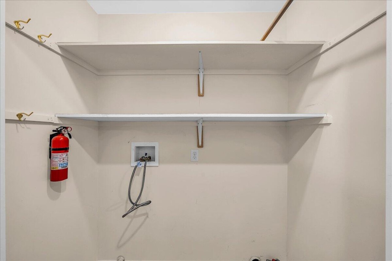 180 N 1100 E #190 Washington, UT 84780 home for sale, MLS#25-267625 - Erika Rogers Photo 24