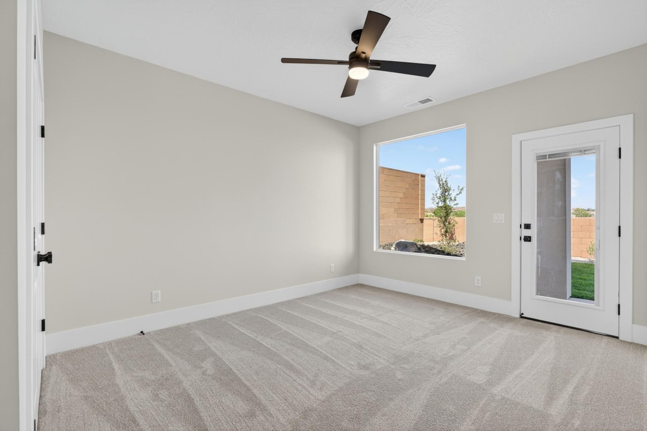 1886 N Chapman Drive Washington, UT 84780 home for sale, MLS#25-264018 - Erika Rogers Photo 47