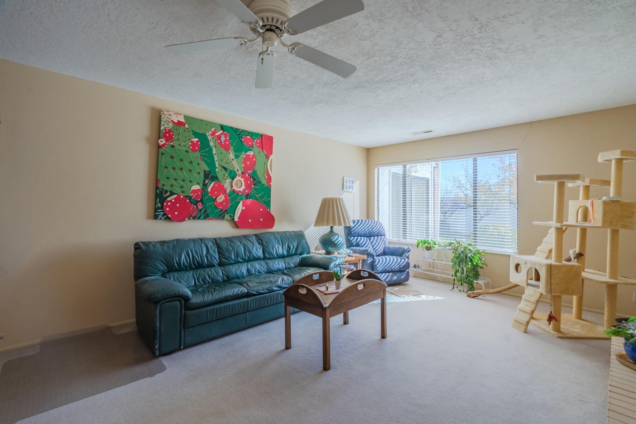 1411 W Hopi CIR St George, UT 84790 home for sale, MLS#25-267628 - Erika Rogers Photo 19