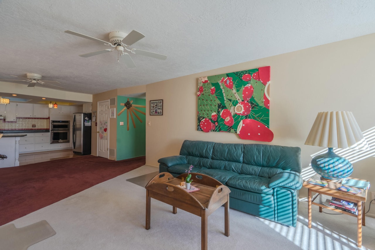 1411 W Hopi CIR St George, UT 84790 home for sale, MLS#25-267628 - Erika Rogers Photo 21