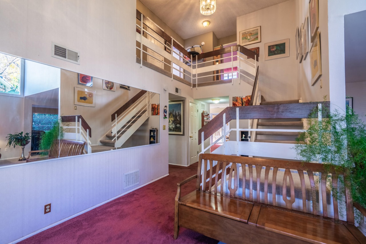 1411 W Hopi CIR St George, UT 84790 home for sale, MLS#25-267628 - Erika Rogers Photo 28