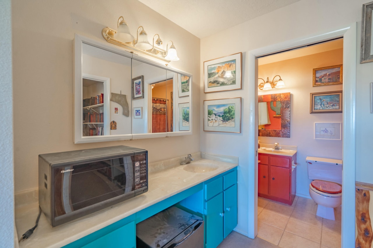 1411 W Hopi CIR St George, UT 84790 home for sale, MLS#25-267628 - Erika Rogers Photo 38