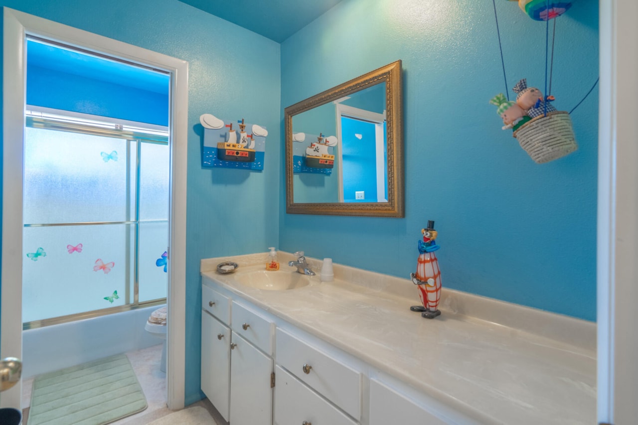 1411 W Hopi CIR St George, UT 84790 home for sale, MLS#25-267628 - Erika Rogers Photo 51