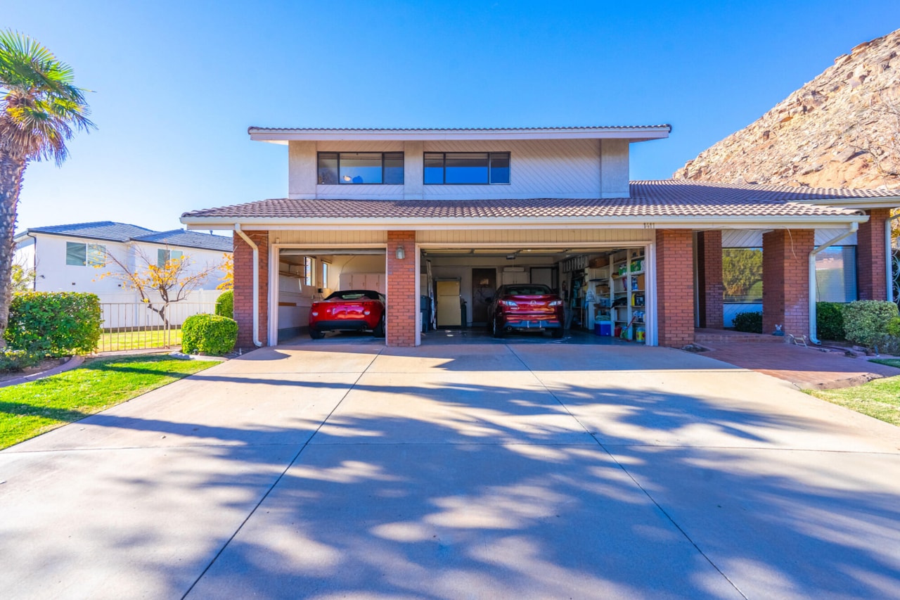 1411 W Hopi CIR St George, UT 84790 home for sale, MLS#25-267628 - Erika Rogers Photo 85