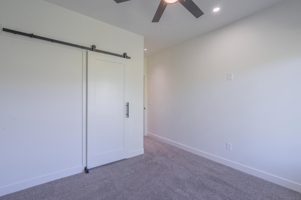 1550 N Parkstone RD W Washington, UT 84780 home for sale, MLS#25-259082 - Erika Rogers Photo 49