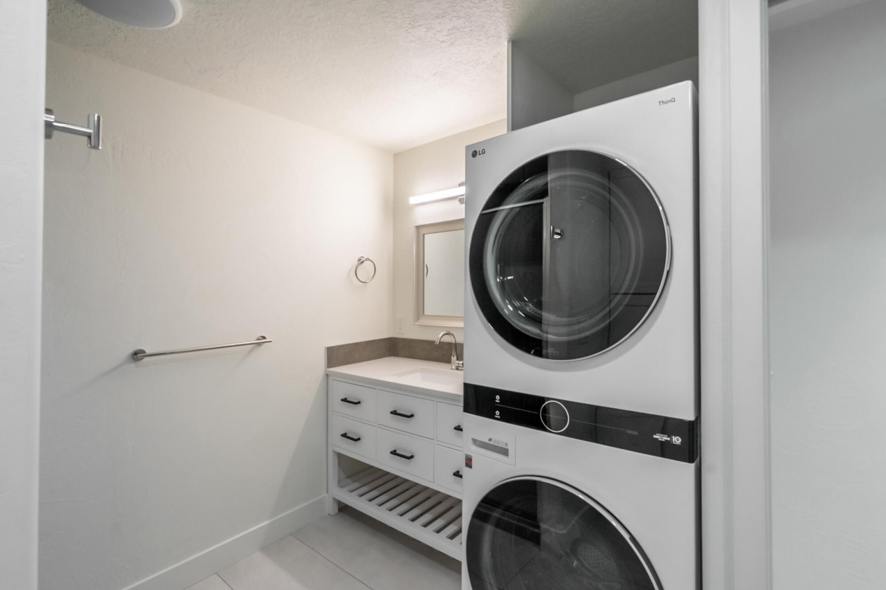 1550 N Parkstone RD W Washington, UT 84780 home for sale, MLS#25-259082 - Erika Rogers Photo 50